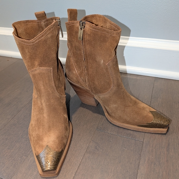 Sundance Shoes - Sundance Suede Ankle Boots with decorative toe cap, Size 38 (Size 8), Brown